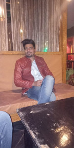 Profile photo for Anshuman dwivedi
