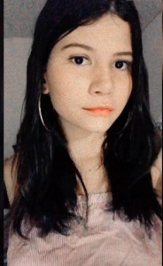 Profile photo for Vitória Souza