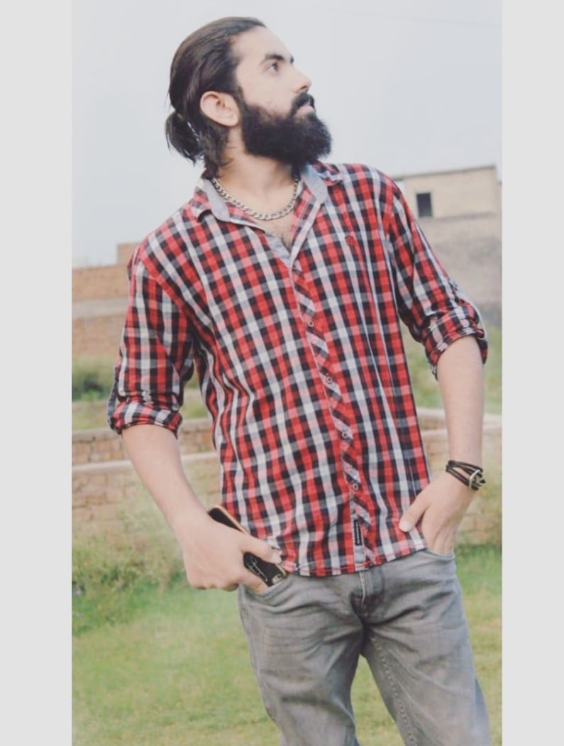 Profile photo for Asad Mughal
