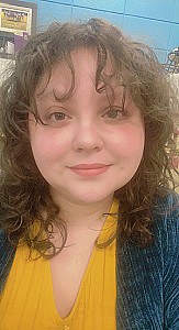 Profile photo for Molly Fox