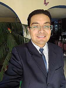 Profile photo for Abraham Garcia Burgoa