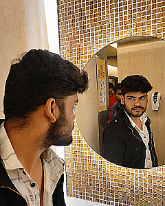 Profile photo for Areeb Anjum