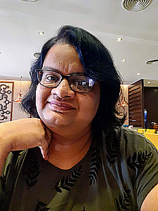 Profile photo for Aarti Krishnakumar